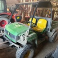 1405539-1 Transport Vehicles - John Deere 4x4 HPX Gator