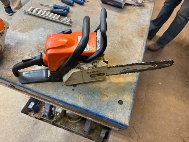 1405540-3 Motorsåg - STIHL MS 170
