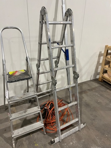 1483715-4 2 st stegar + stämp