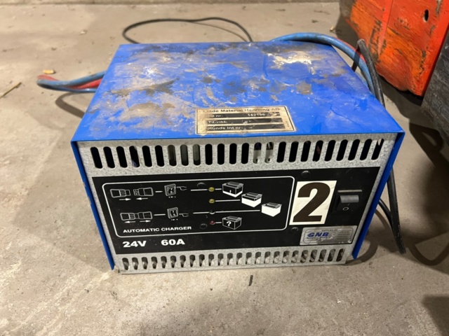 1483720-3 Low lift truck Linde T20 SP