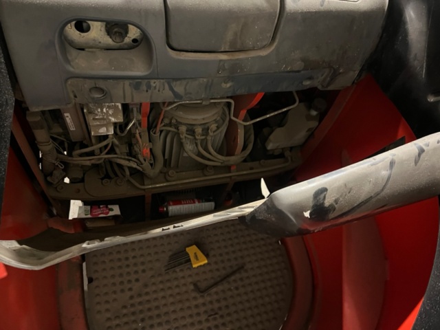 1483720-11 Low lift truck Linde T20 SP