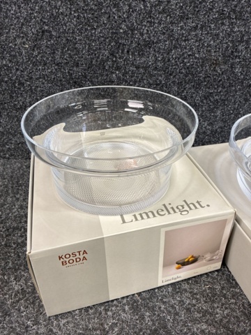 1483514-3 2 glass bowls, Kosta Boda
