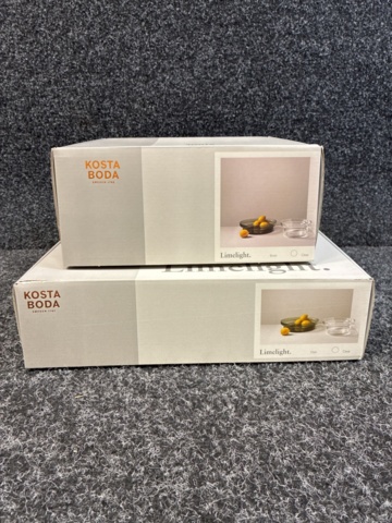 1483514-4 2 glass bowls, Kosta Boda