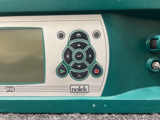 1483787-4 Fully automatic leak tester with display, Nolek S9