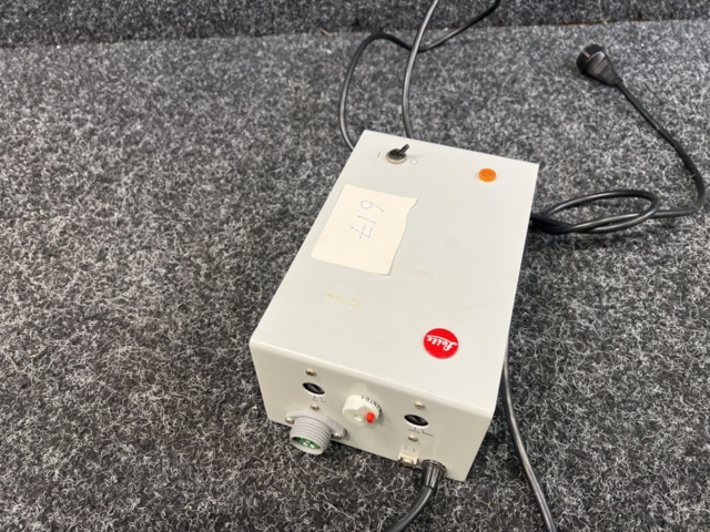 1483814-2 Power supply unit Ernst Leitz Wetzlar