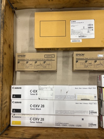 1483820-2 Assortment of four-tone plates