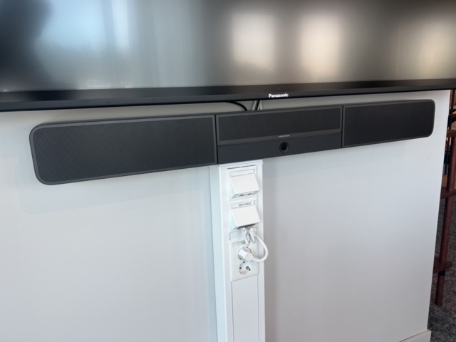 1469551-4 Bildskärm med tillbehör - Panasonic TH-65SQ1W