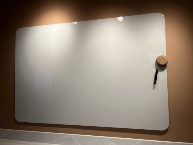 1469558-3 Office furniture - Conference tables, chairs, screens, etc.