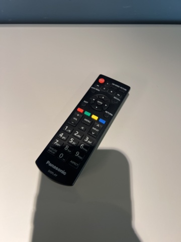 1469555-12 Kontorsinredning - Golvskåp, skärm, whiteboard, m.m.