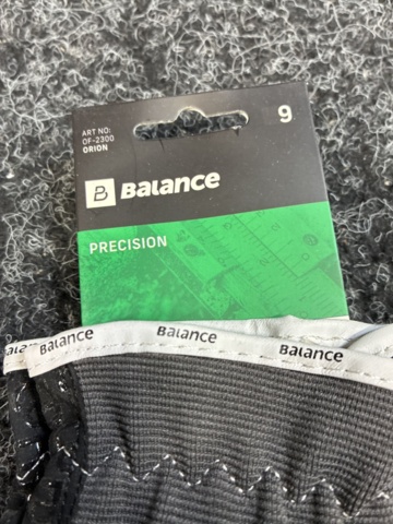 1485997-3 16 pcs Balance work gloves, size 9