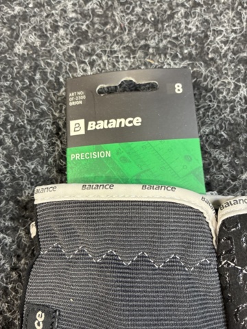 1485999-3 29 pcs Work gloves Balance, size 8