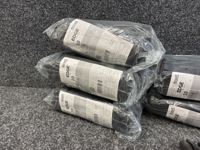 1486000-5 60 pcs Ansell work gloves, size 10