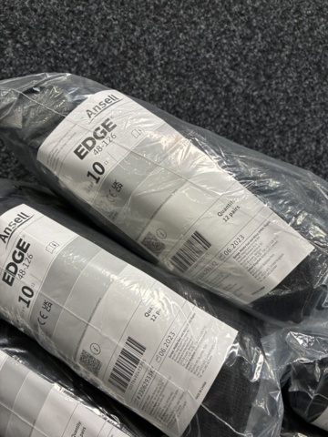 1486000-7 60 pcs Ansell work gloves, size 10