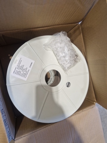 1486141-3 Ny/oanvänd LED-list 50 meter - 3000K