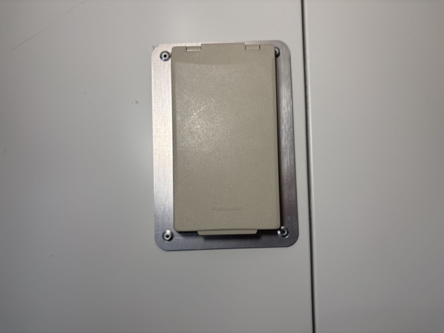 1486151-21 Boendecontainer – 40’ HC med 2 studiolägenheter (oanvänd)