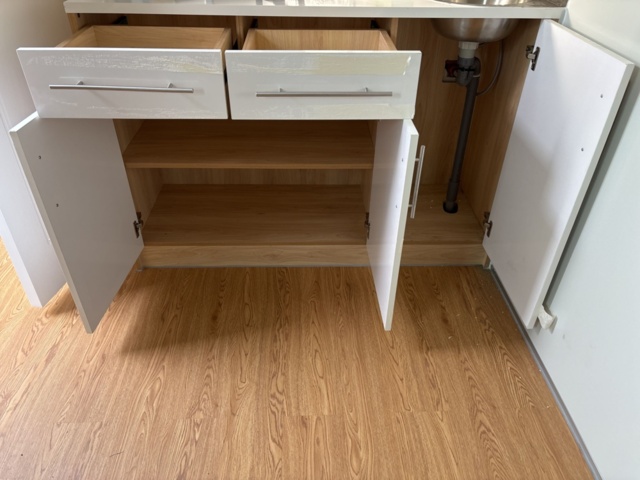 1486151-41 Boendecontainer – 40’ HC med 2 studiolägenheter (oanvänd)