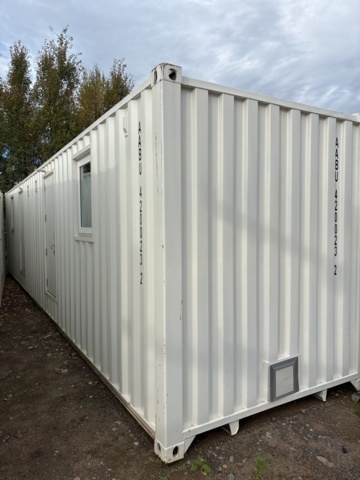 1486151-49 Boendecontainer – 40’ HC med 2 studiolägenheter (oanvänd)
