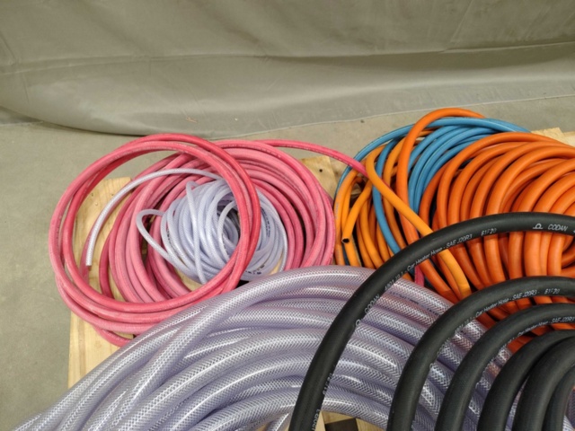 1483174-5 Hoses - different dimensions and colors