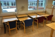 1457465 Table 6 with 4 chairs