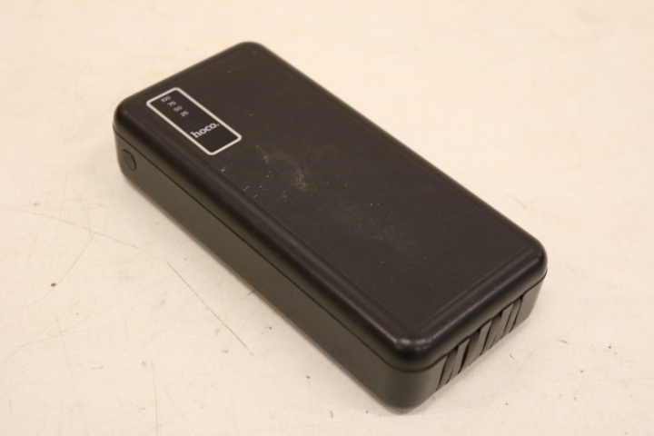 1416748-27 Wristwatch, power bank, sunglasses, etc.