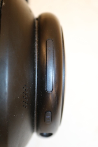 1416748-40 Wristwatch, power bank, sunglasses, etc.