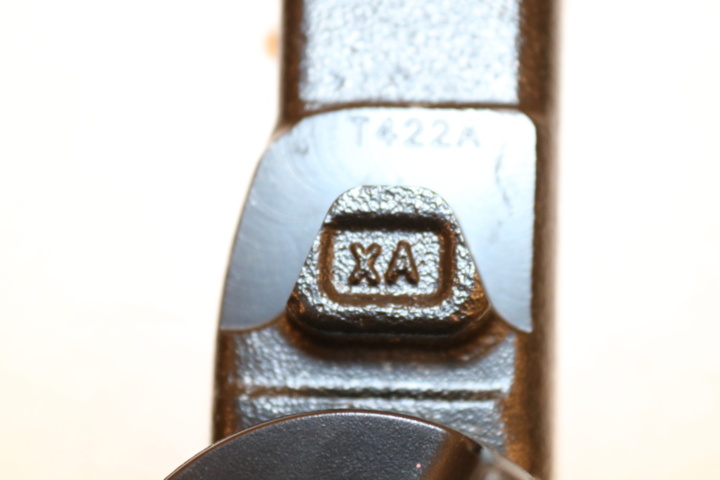 1416748-53 Wristwatch, power bank, sunglasses, etc.