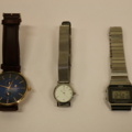 1416748-61 Wristwatch, power bank, sunglasses, etc.