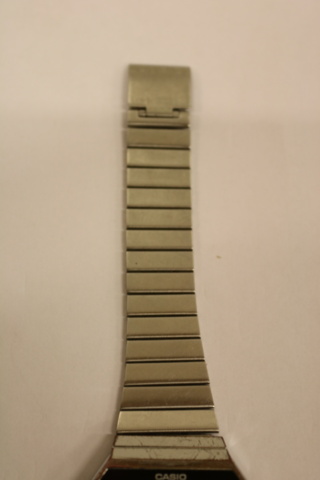 1416748-79 Wristwatch, power bank, sunglasses, etc.