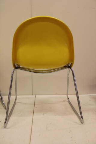 1416794-6 2 designer chairs made by Svante Schöblom