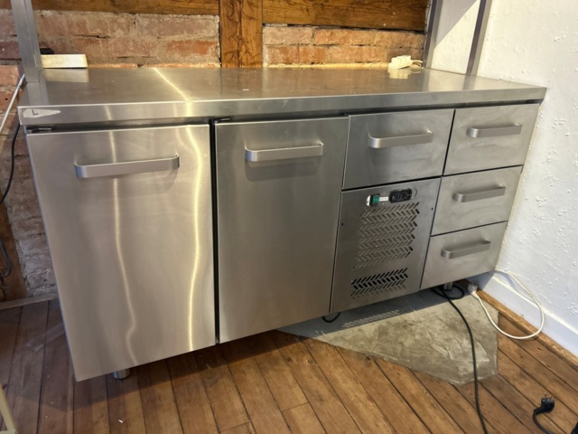 1368651-2 Refrigerated counter with top shelf and storage - Cold Table 1600 -2024