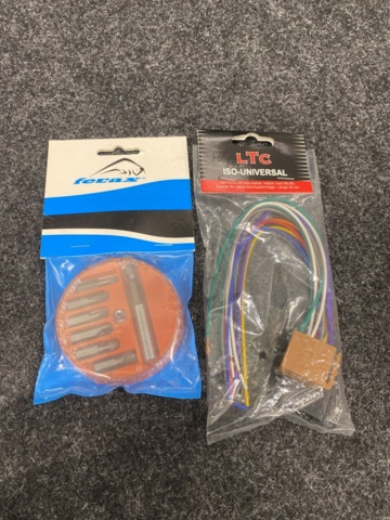 1486628-4 Assortment from construction & hardware stores