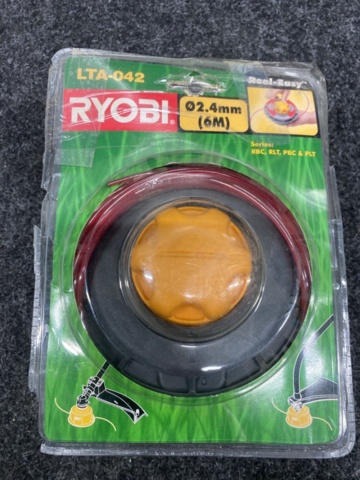 1486628-12 Assortment from construction & hardware stores