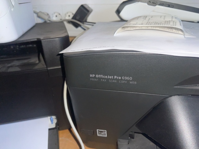 1469592-3 Office furniture with various printers - HP, Brother, Canon