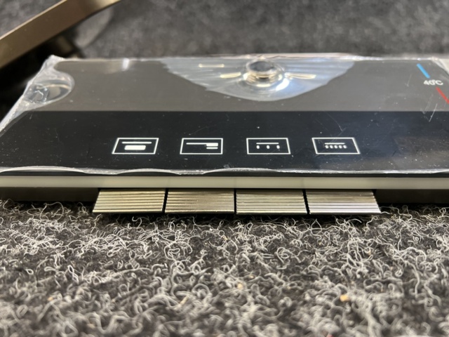 1485961-11 Takdusch med intelligent digital display, grå/antracit