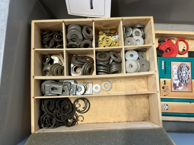 1486763-2 Assortment boxes