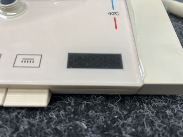 1485984-6 Ceiling shower with intelligent digital display, white/beige