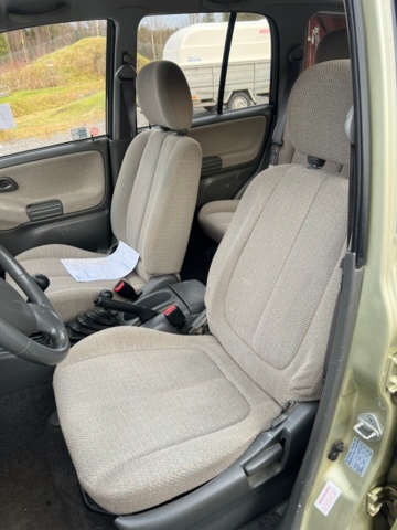 1486772-16 Suzuki Grand Vitara 5-door 2.5 4WD Manual, 144hp, -2000