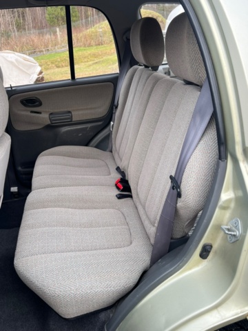 1486772-19 Suzuki Grand Vitara 5-door 2.5 4WD Manual, 144hp, -2000