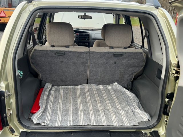 1486772-20 Suzuki Grand Vitara 5-door 2.5 4WD Manual, 144hp, -2000