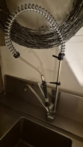 1486036-2 Stainless steel sink with mixer tap