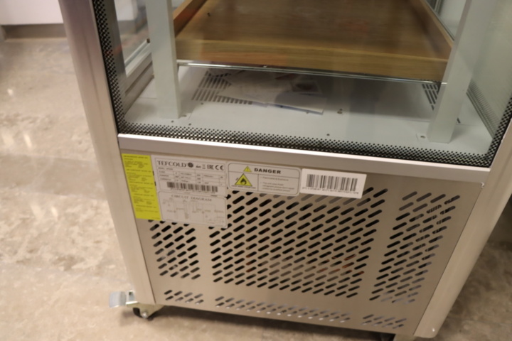 1295878-7 Panorama fridge/display box - Tefcold UPD200