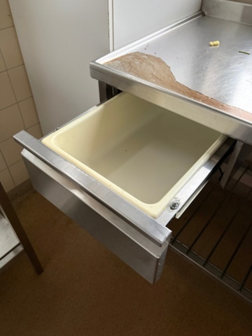 1486664-6 Stainless steel bench with sink and base cabinet