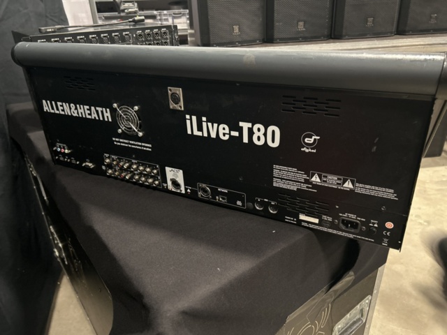 1486159-12 Digitalt mixersystem med case - Allen & Heath iLive-T80 med iDR-32 (Waves V2)