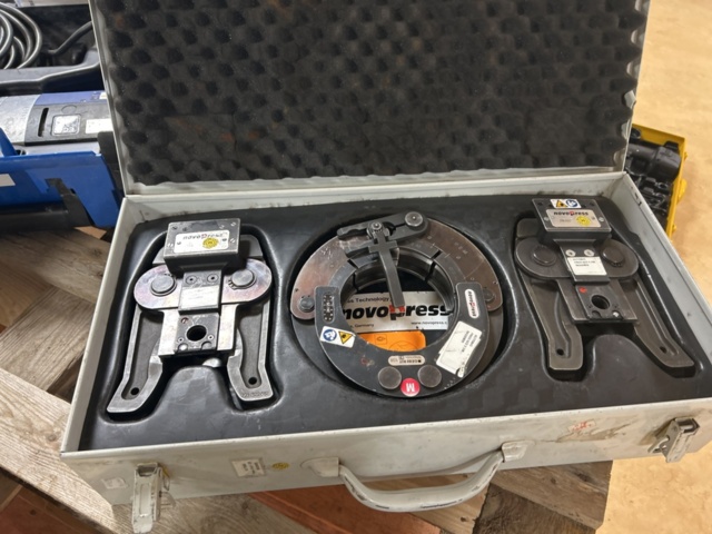1470223-9 Press tool with accessories - Novopress ECO 301