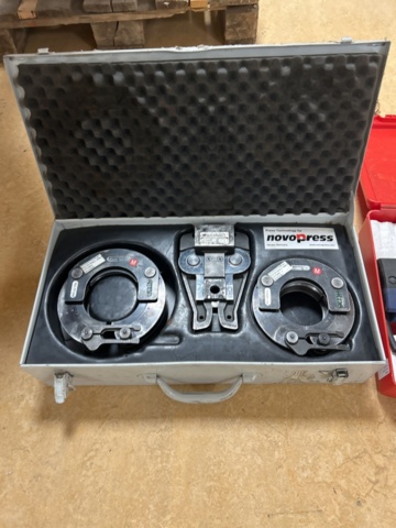 1470225-4 Press machine - Novopress / Geberit Mapress ECO 301