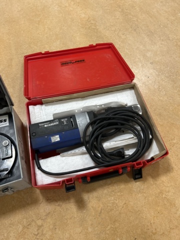 1470225-5 Press machine - Novopress / Geberit Mapress ECO 301