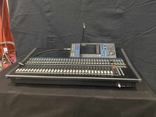 1486160-5 Digitalmixer - Yamaha LS9-32