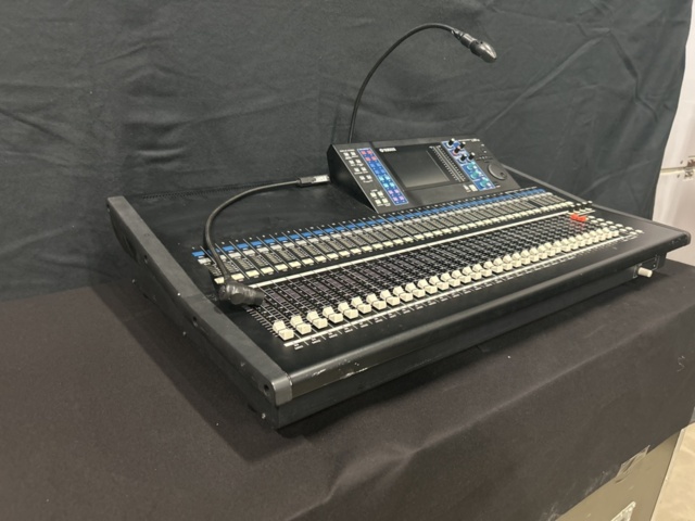 1486160-4 Digitalmixer - Yamaha LS9-32