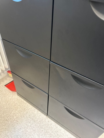 1368657-10 Everything in the office - Corner desk, filing cabinet, screen, etc.