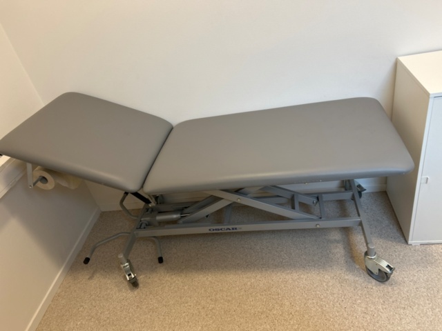 1368658-2 Patient bed, blood pressure monitor, etc.